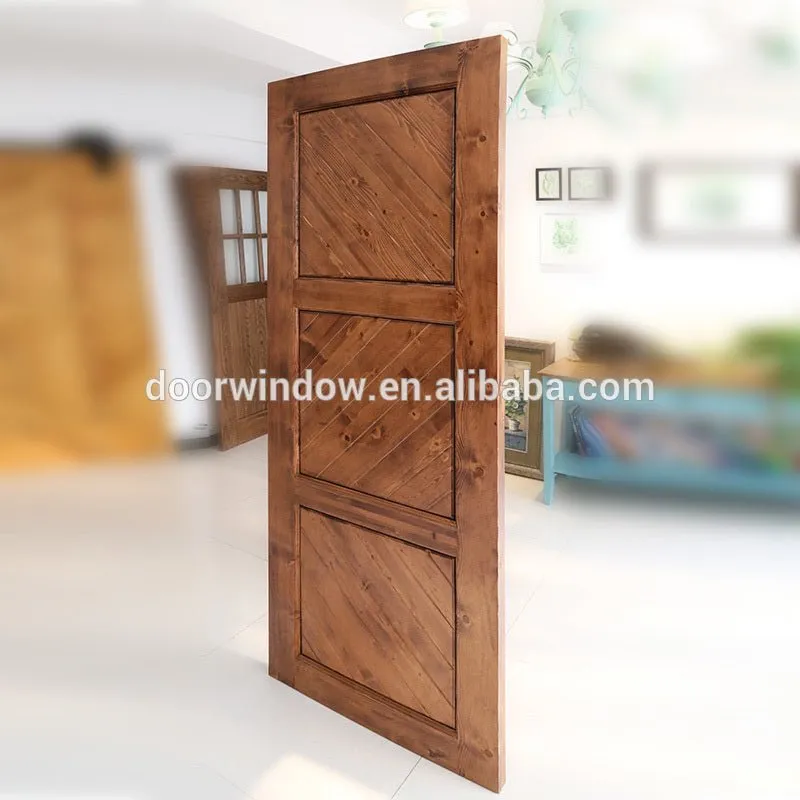 Canadian Knotty Pine Wood wooden door frame decoration Sliding Barn Door Indoor cheap swinging doors by Doorwin