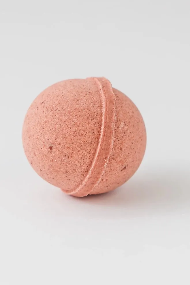 Sea Berry & Rose Clay Bath Bomb